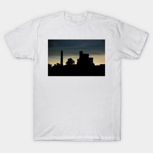 Calton cemetery and obelisk Edinburgh T-Shirt